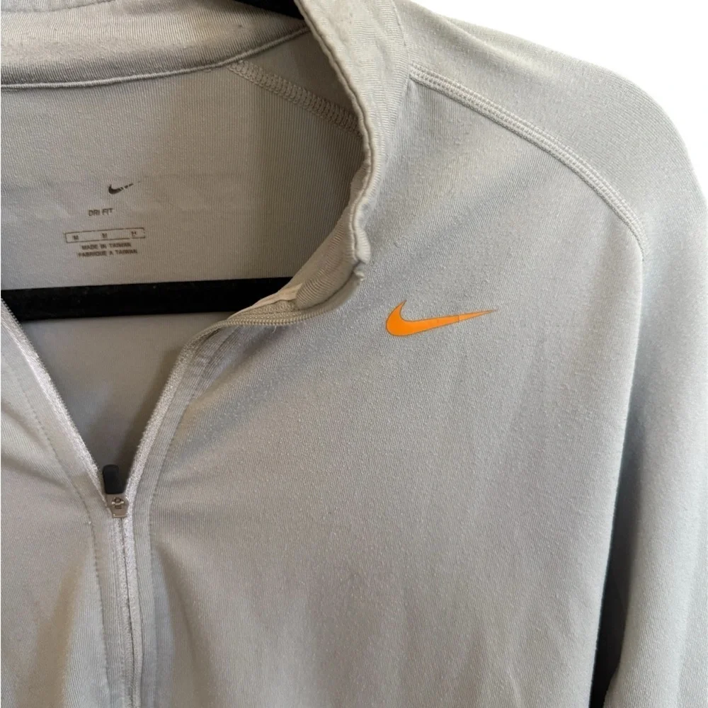 Nike Women’s Light Gray and Bright Orange Jacket
